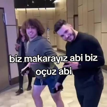 Discovery splash banner for makarayız abi Discord server